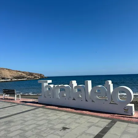 アパート Brisa Del Mar タラハレホ